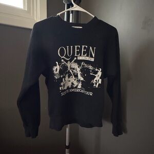Daydreamer Black Queen Sweatshirt
